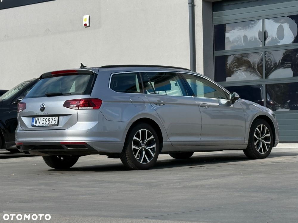 Volkswagen Passat Variant 2.0 TDI Business DSG - 16