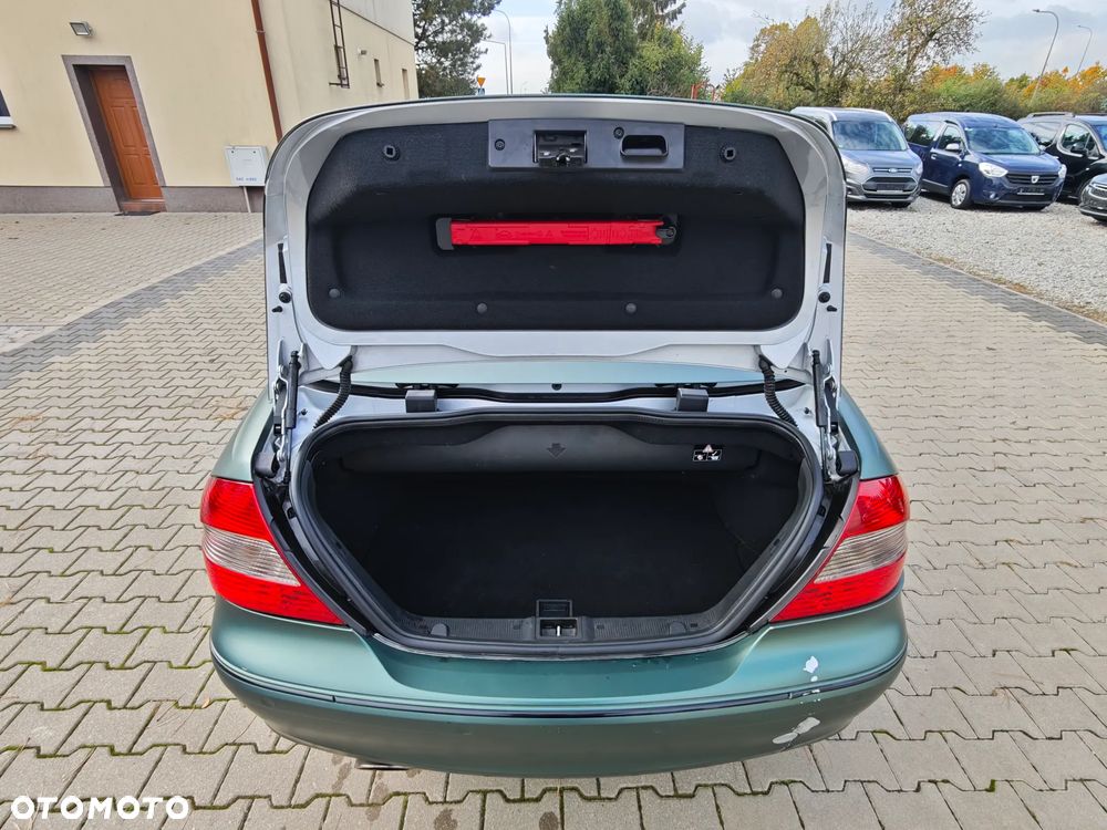 Mercedes-Benz CLK - 39