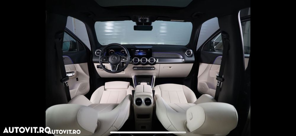 Mercedes-Benz EQB 300 4MATIC - 12