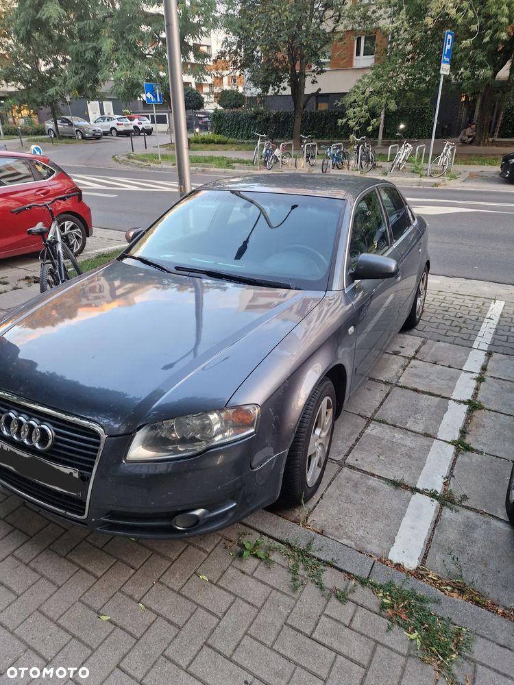 Audi A4 Limousine 2.0 TDI DPF - 8