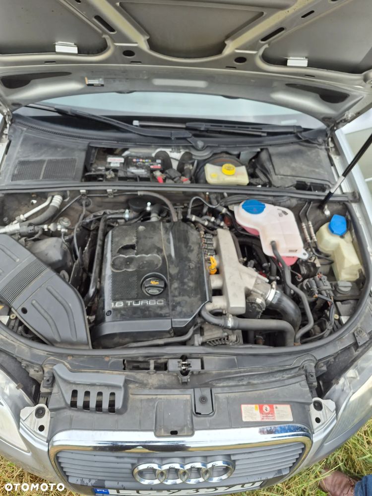 Audi A4 Avant 1.8T Multitronic - 9