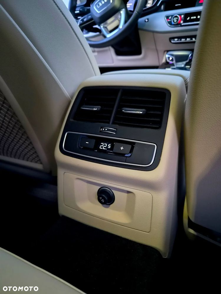 Audi A4 Limousine 35 TDI mHEV Advanced S tronic - 19