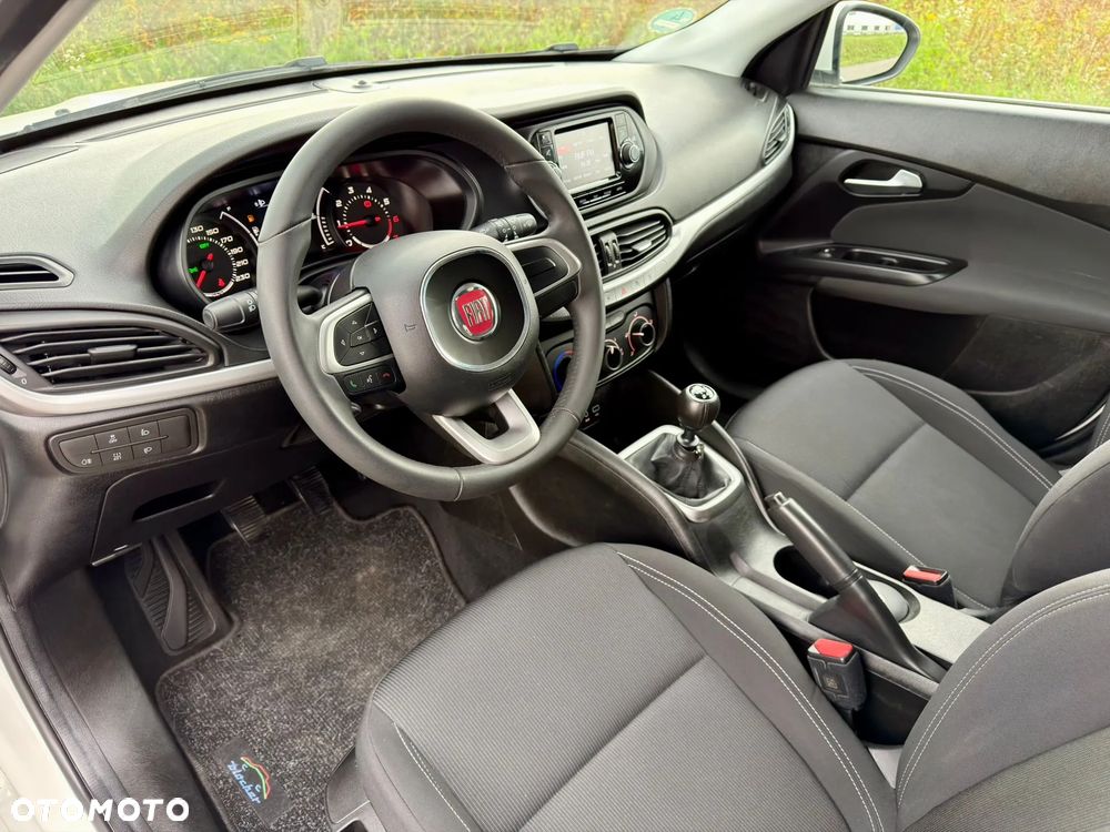 Fiat Tipo 1.4 T-Jet 16v Easy - 8