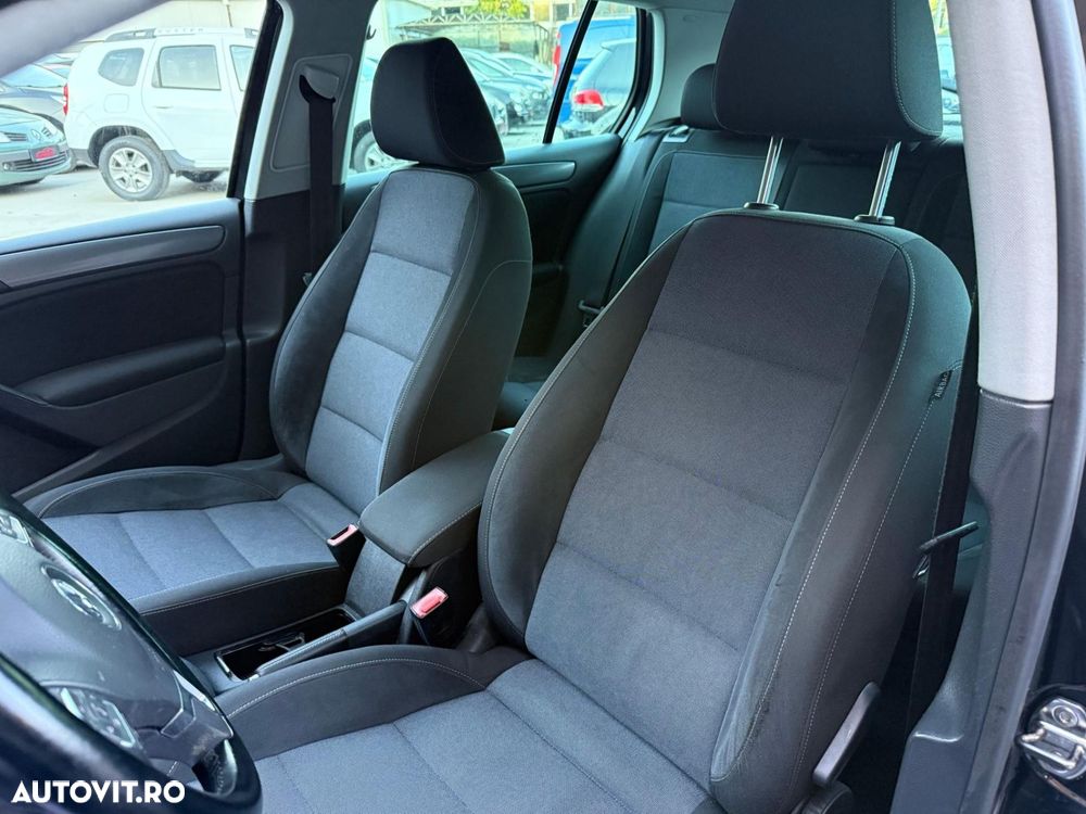Volkswagen Golf - 7