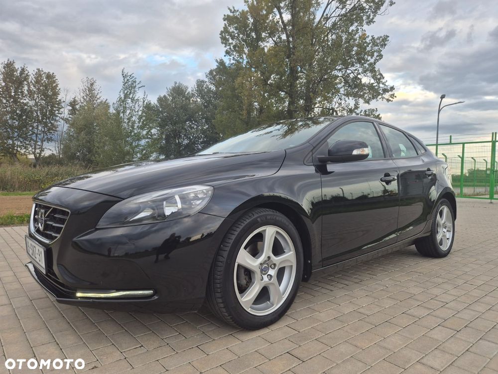 Volvo V40 D2 Kinetic - 17