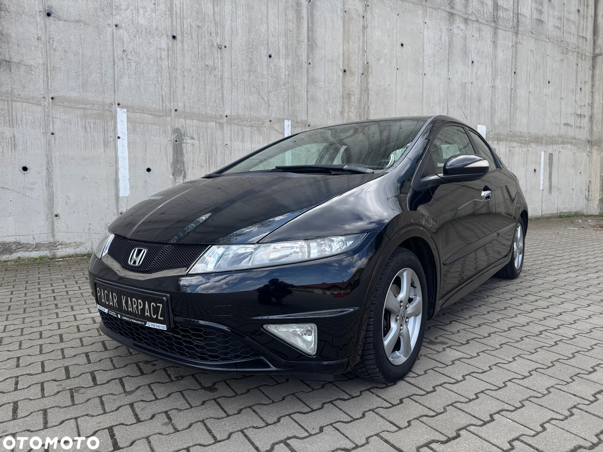 Honda Civic 1.8i-VTEC Sport - 2