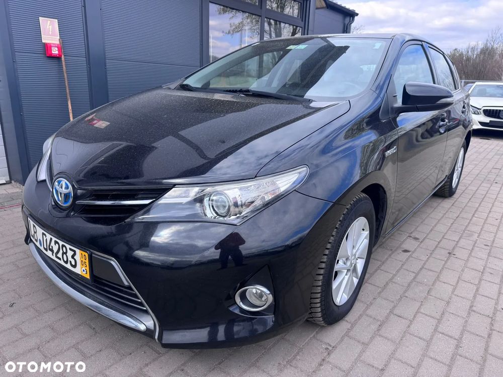 Toyota Auris 1.8 HSD Prestige NAVI - 31