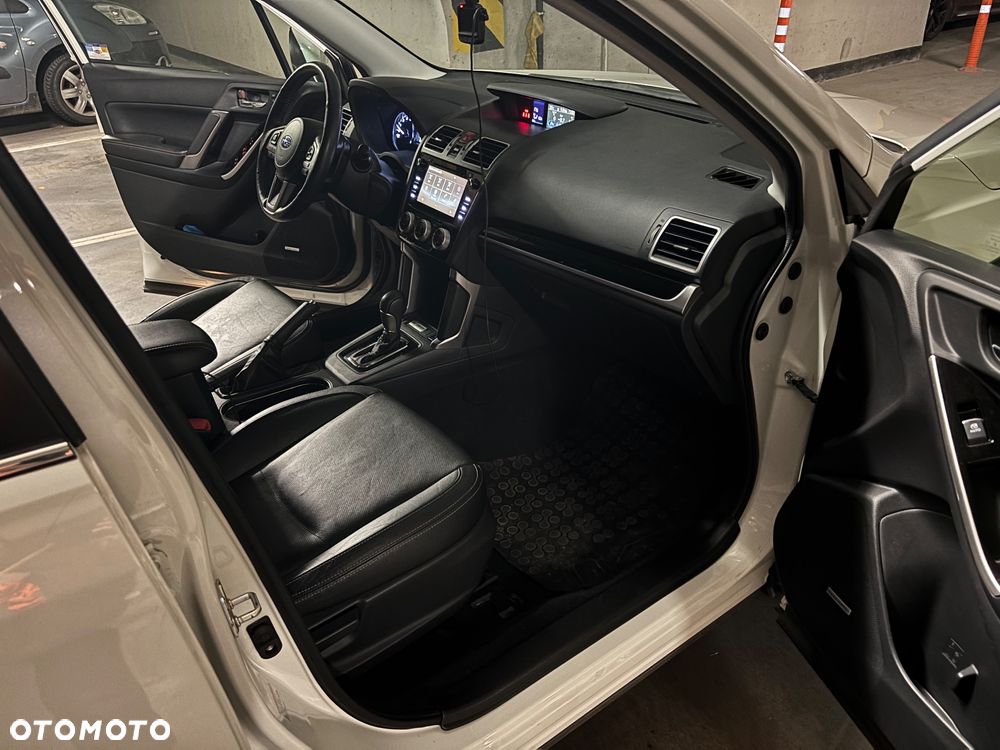 Subaru Forester 2.0 XT Sport Lineartronic - 8