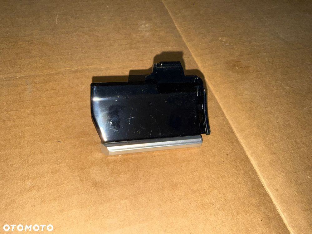 Listwa plastik wnętrza 55474-16100 Toyota Corolla Cross 2025 OE - 1