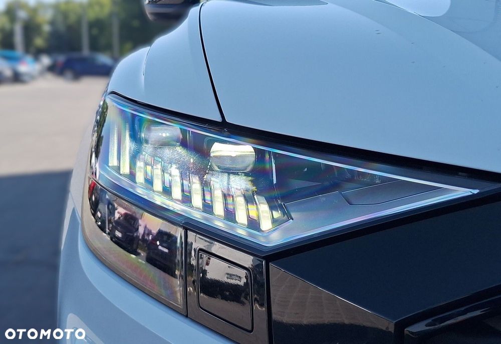 Audi SQ8 - 33