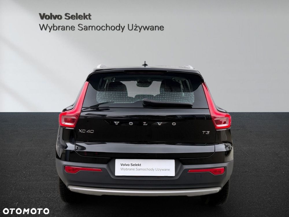 Volvo XC 40 - 9