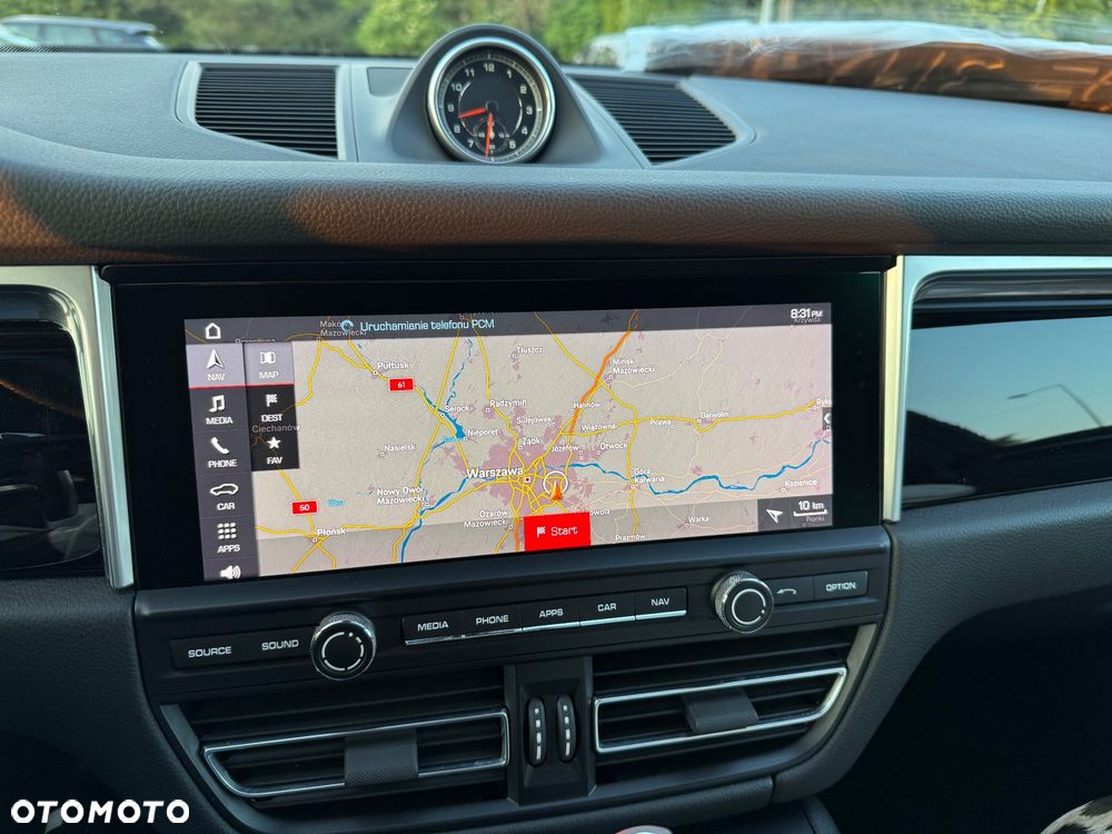 Porsche Macan Standard - 18