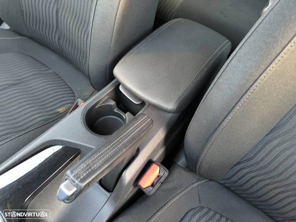 Peugeot 308 1.6 e-HDi Active - 44