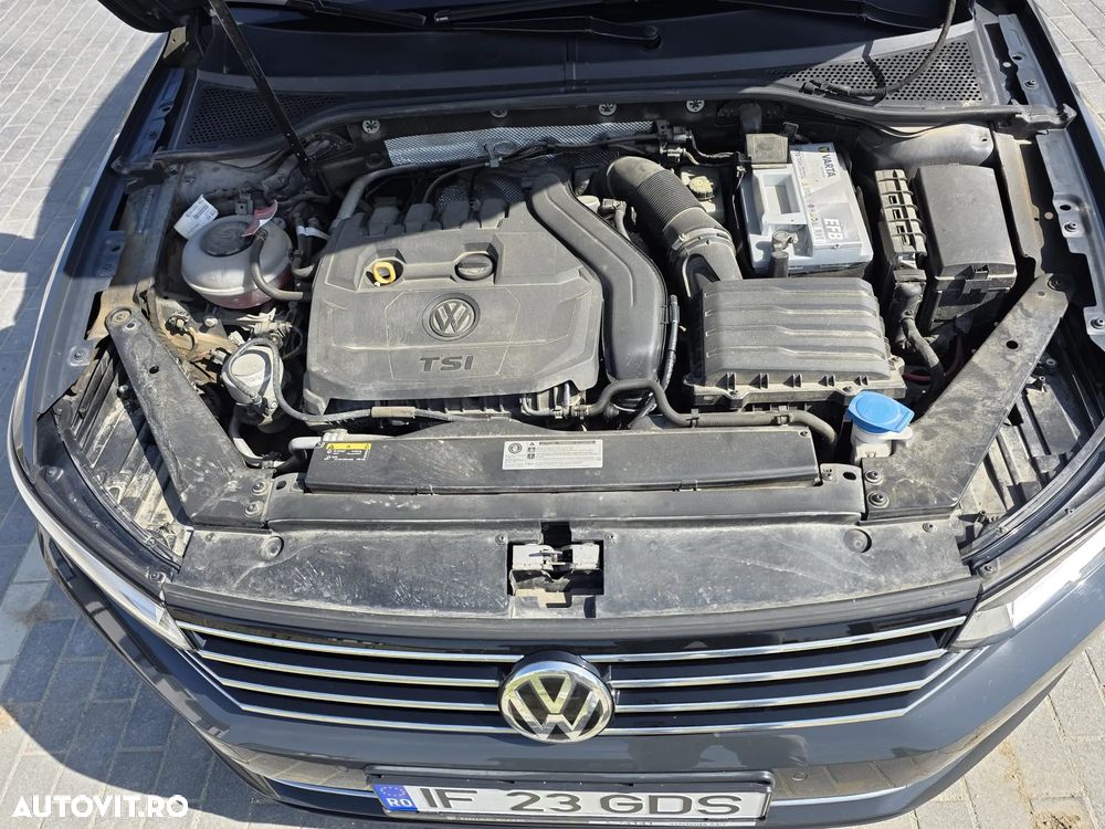Volkswagen Passat 1.5 TSI ACT DSG Comfortline - 16