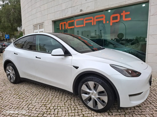 Tesla Model Y Long Range Dual Motor AWD