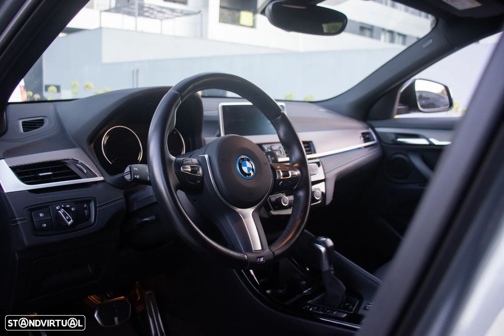 BMW X2 25 e xDrive Pack M - 9