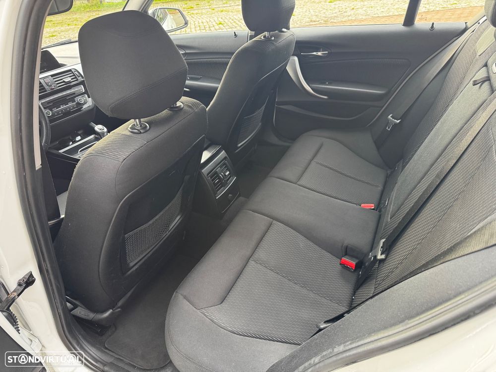 BMW 116 d Urban Line - 11