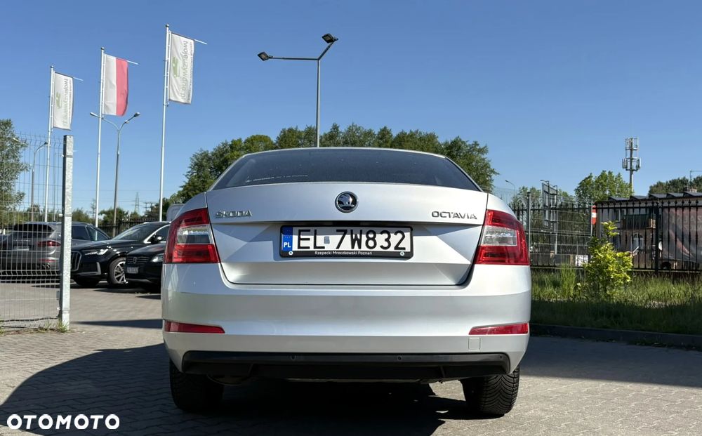 Skoda Octavia 1.4 TSI Ambition DSG - 7