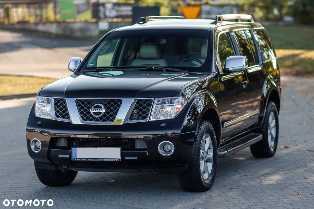 Nissan Pathfinder 2.5 DCi Platinum - 2
