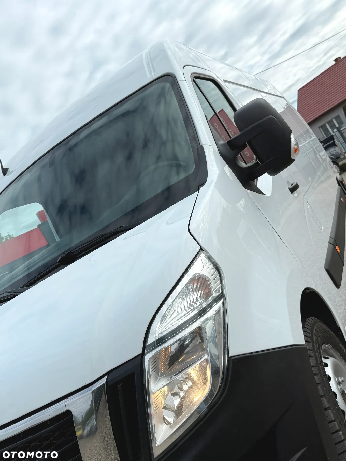 Nissan NV400 - 14