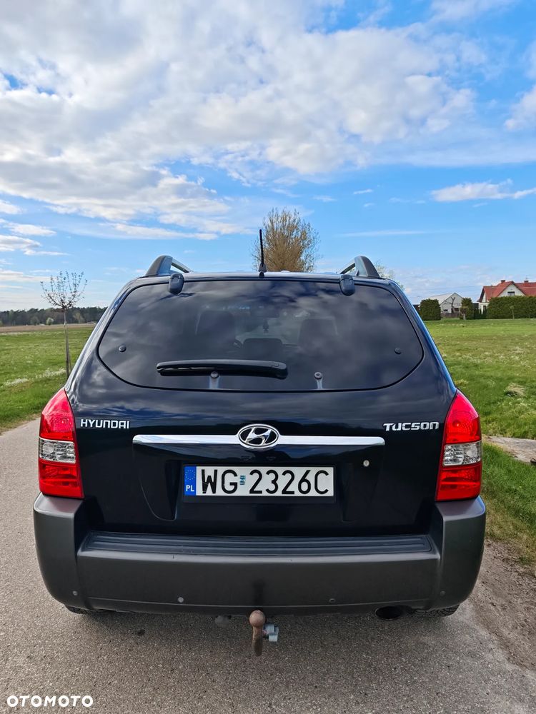 Hyundai Tucson 2.0 Comfort 2WD - 4