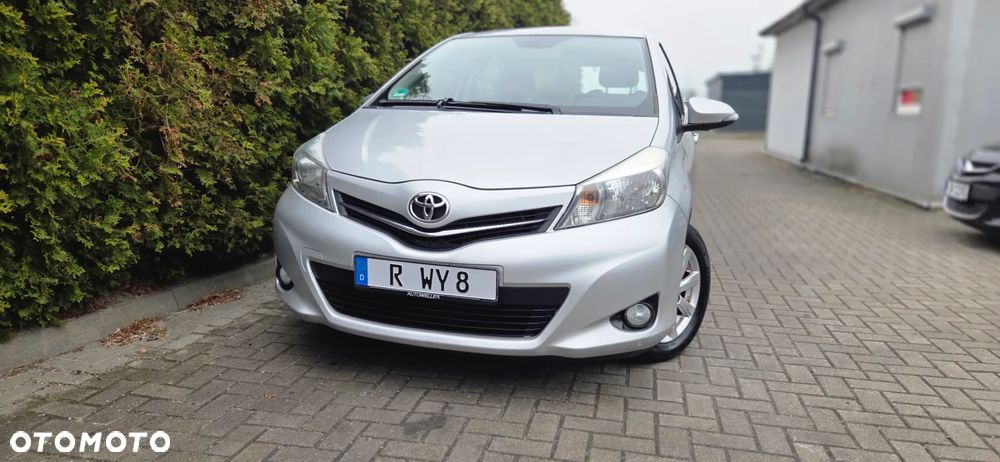 Toyota Yaris 1.33 VVT-i Executive - 2