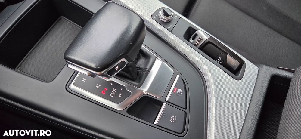 Audi A4 40 TDI quattro S tronic Advanced - 31