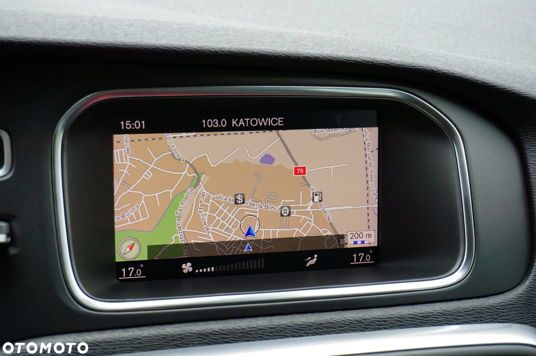 Volvo V40 D2 Inscription - 34