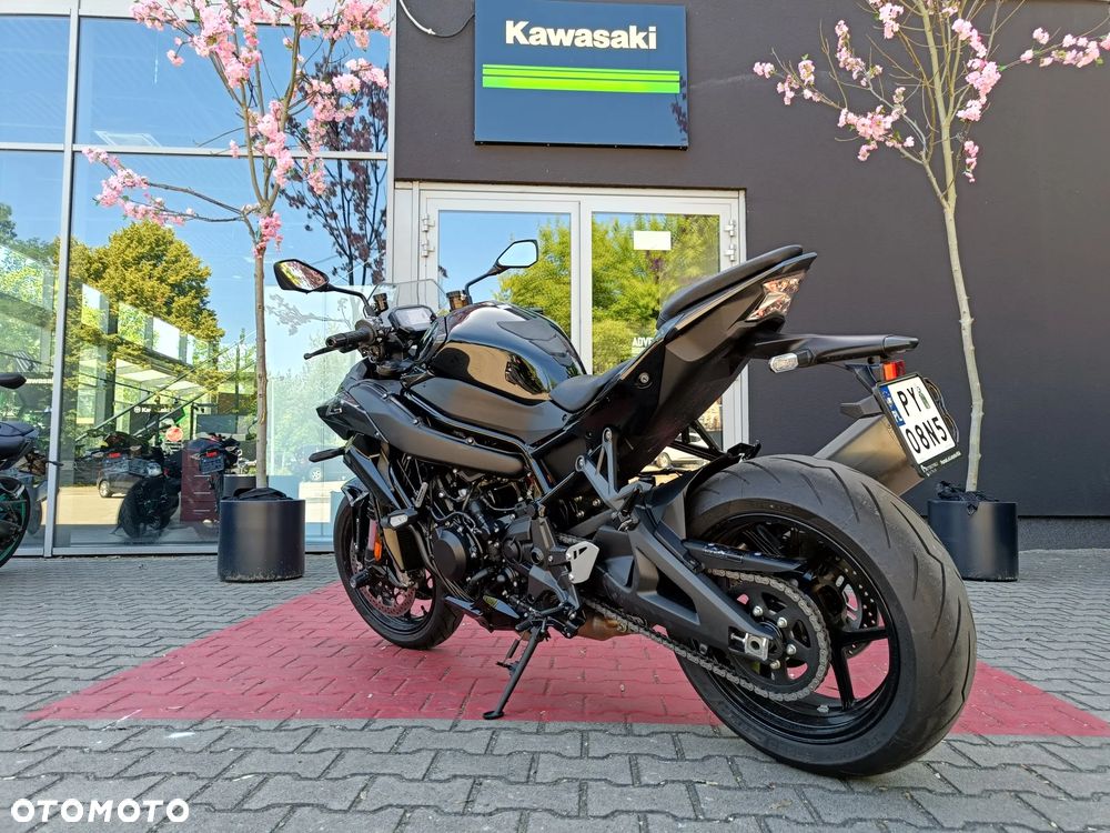 Kawasaki H2 - 5