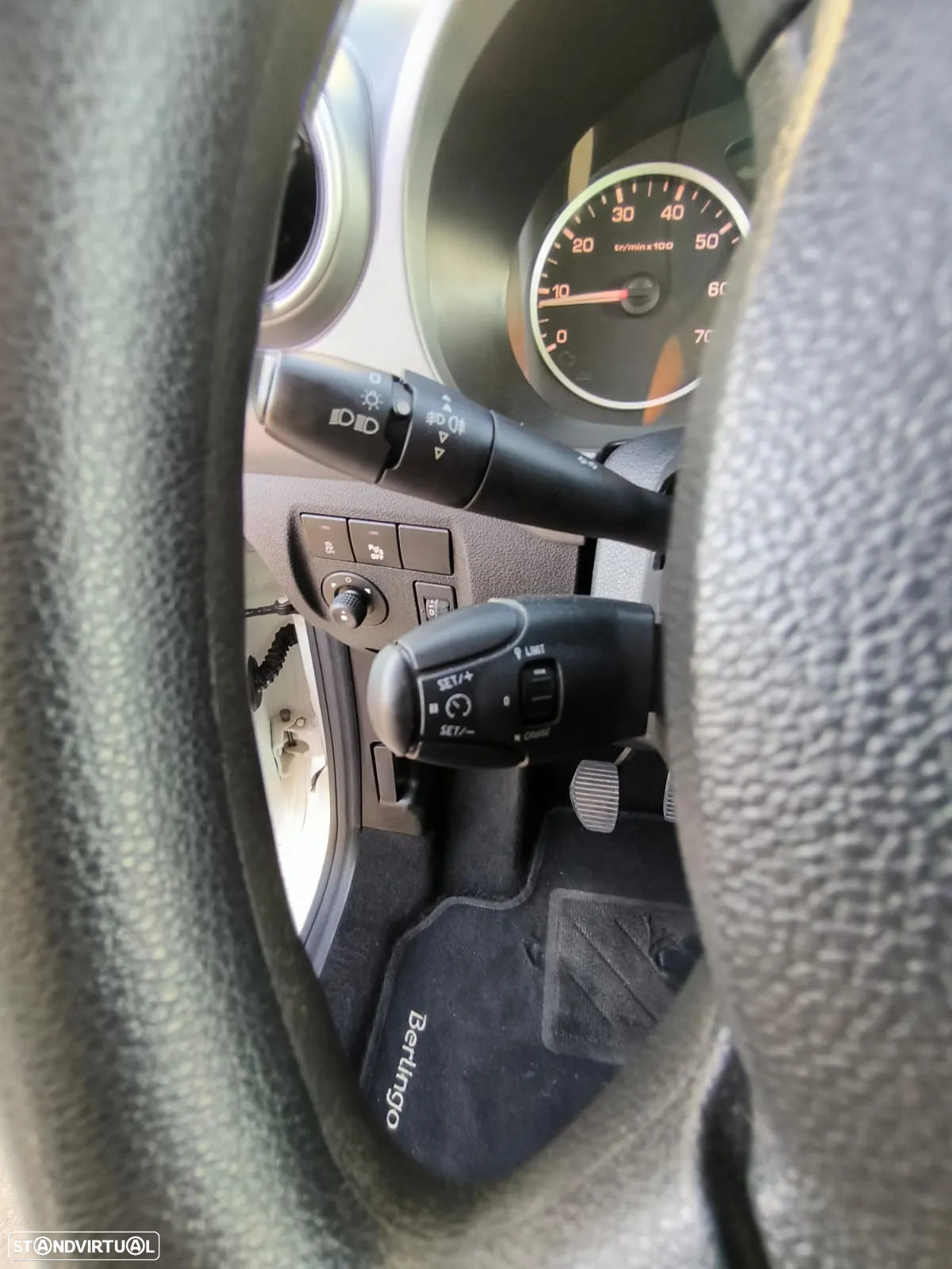 Citroën Berlingo 1.6 BlueHDi Feel 7L - 27