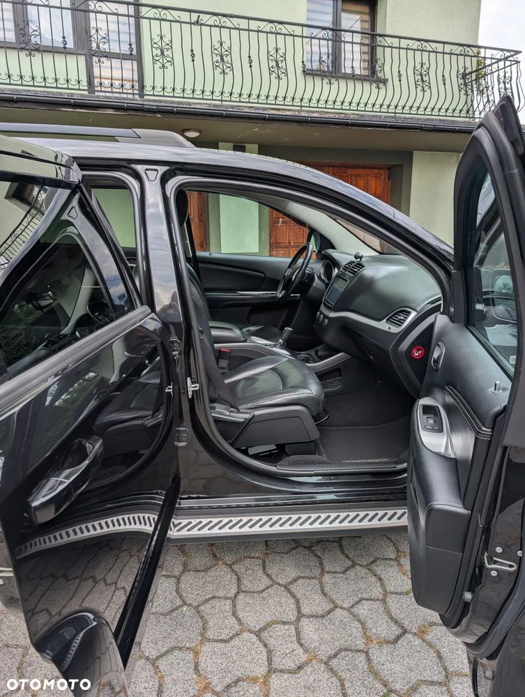 Fiat Freemont 2.0 Multijet Black Code AWD - 5