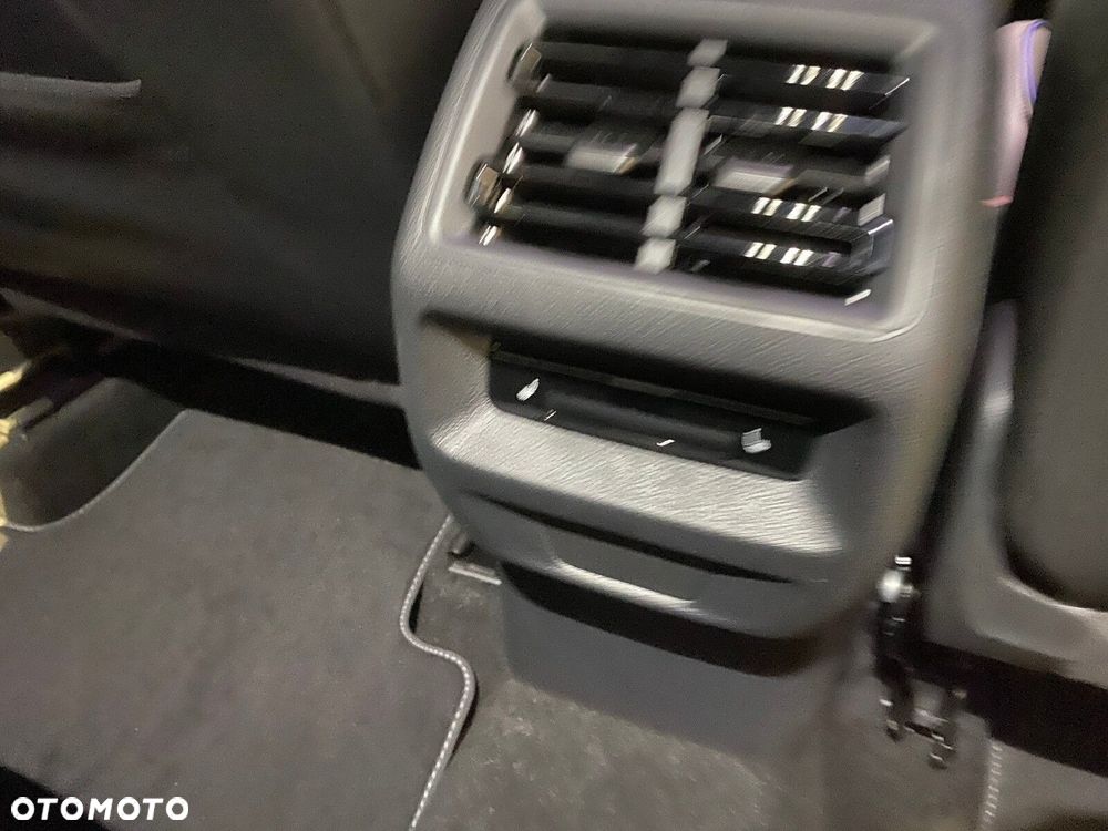 Volkswagen Tiguan 2.0 TSI 4Mot R-Line Plus DSG - 13