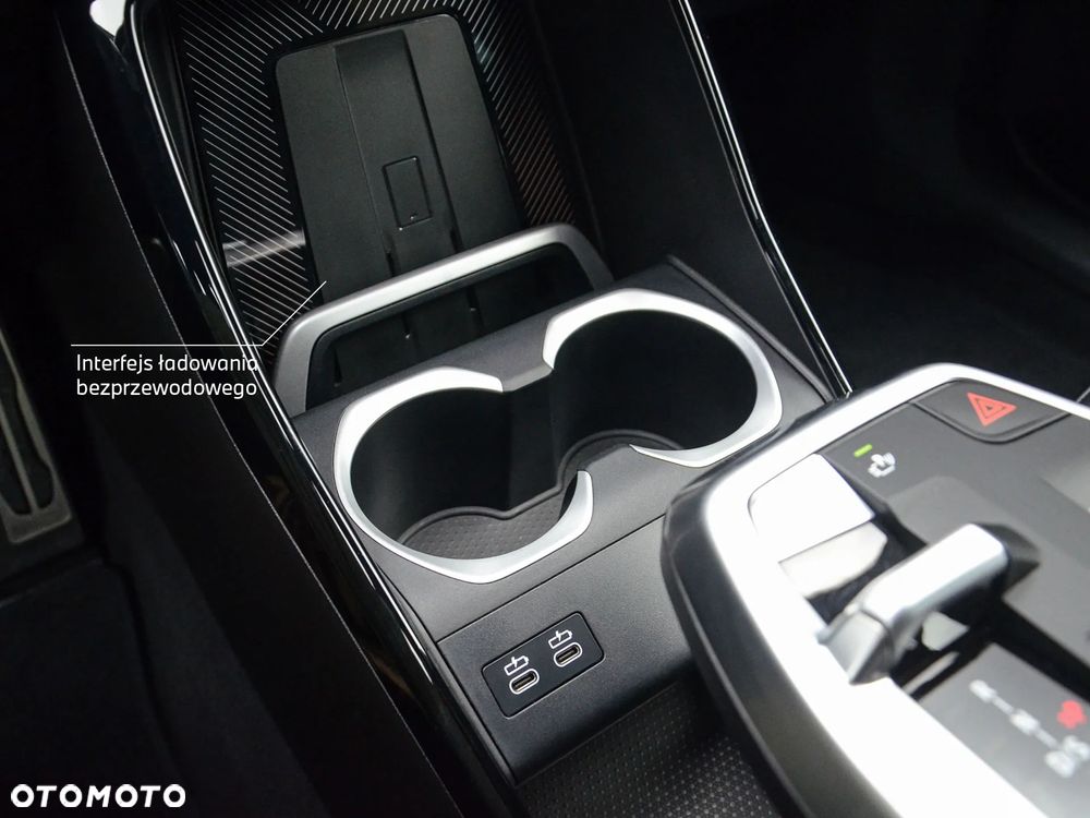 BMW X1 sDrive20i - 25