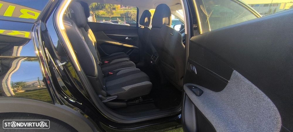 Peugeot 5008 1.2 PureTech Active - 28