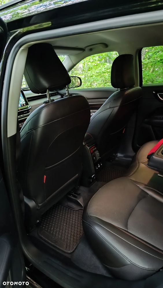 Jeep Compass - 10