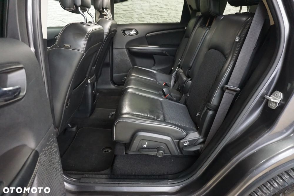 Fiat Freemont 2.0 Multijet 16V DPF Automatik Allrad Black Code - 25