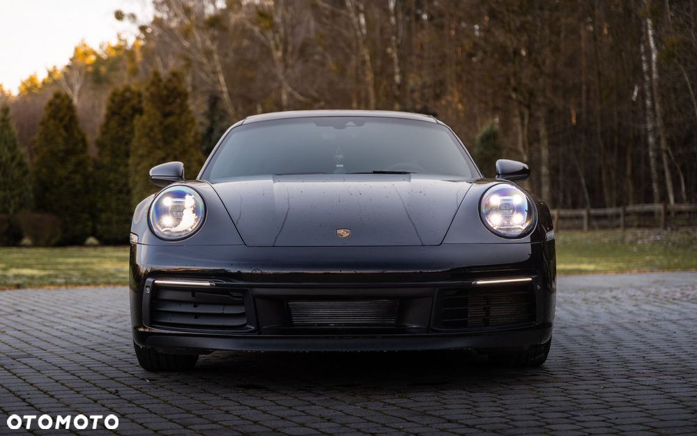 Porsche 911 Carrera S PDK - 18