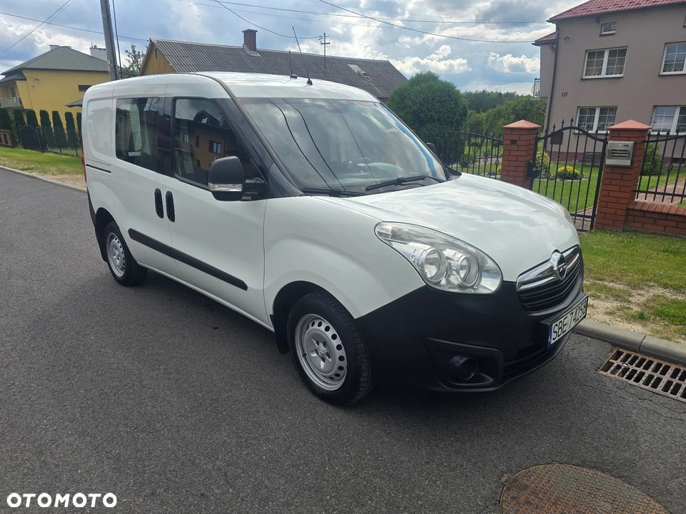 Opel Combo - 1