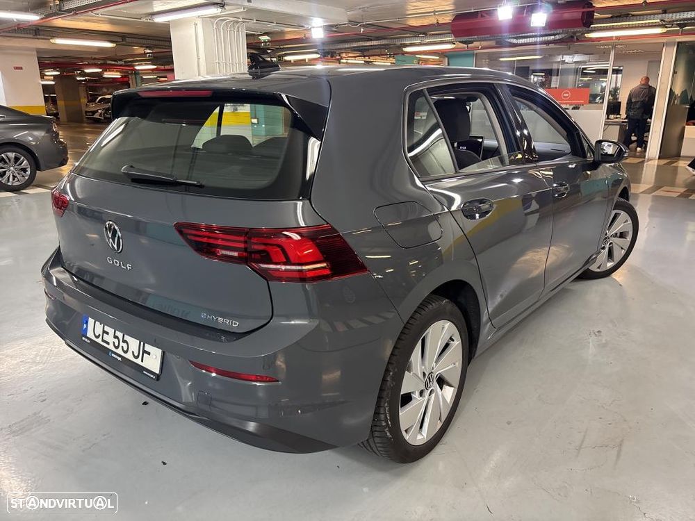 VW Golf 1.5 TSI e-Hybrid Life DSG - 4