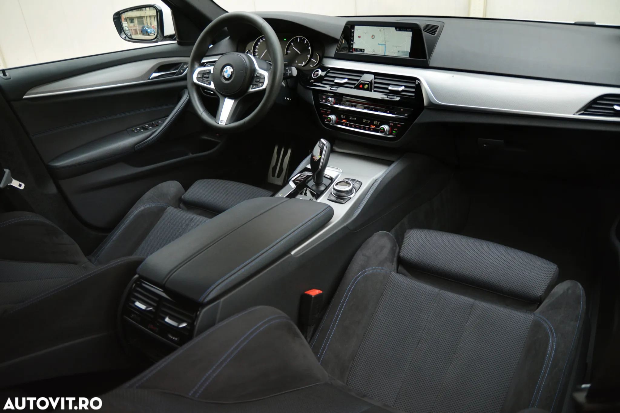 BMW Seria 5 520d Aut. - 10