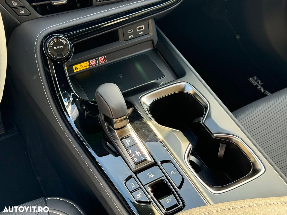 Lexus Seria NX 350h AWD CVT HEV Luxury - 19