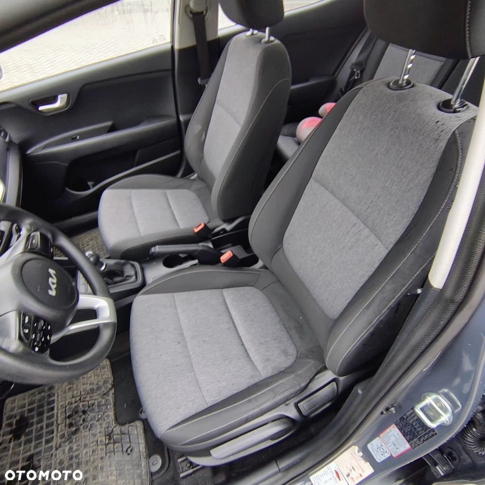 Kia Stonic 1.2 L Business Line - 6