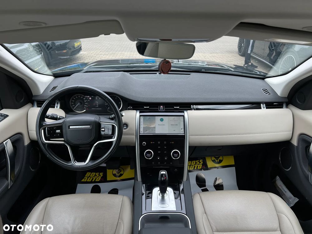 Land Rover Discovery Sport - 17