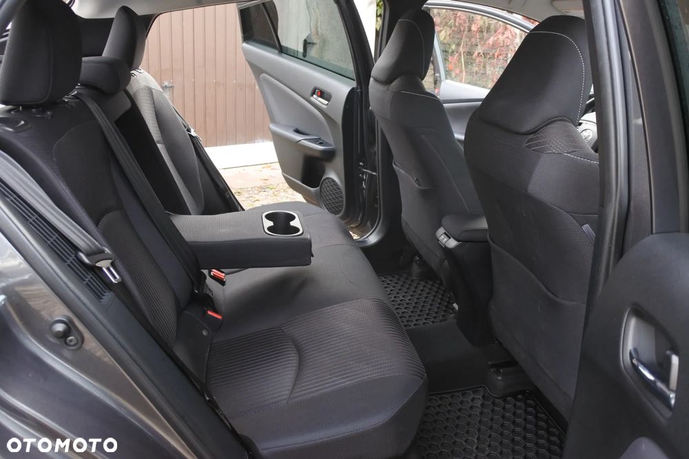 Toyota Prius Plug-in Hybrid Executive - 7