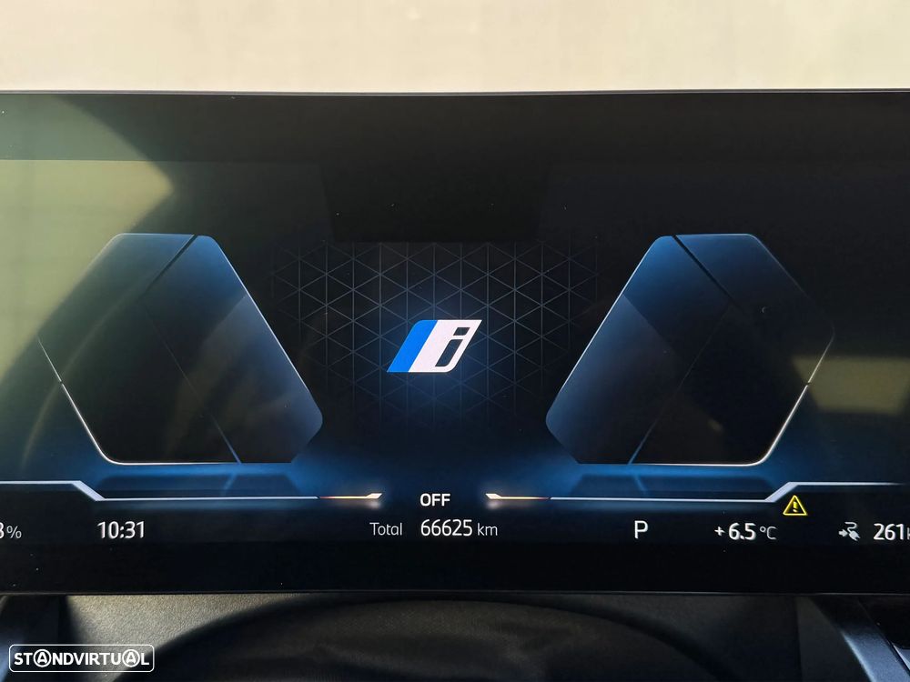 BMW i5 eDrive40 Pack Desportivo M - 13