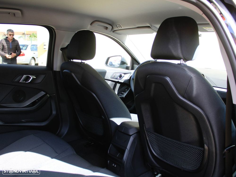 BMW 116 d Pack Essence - 59