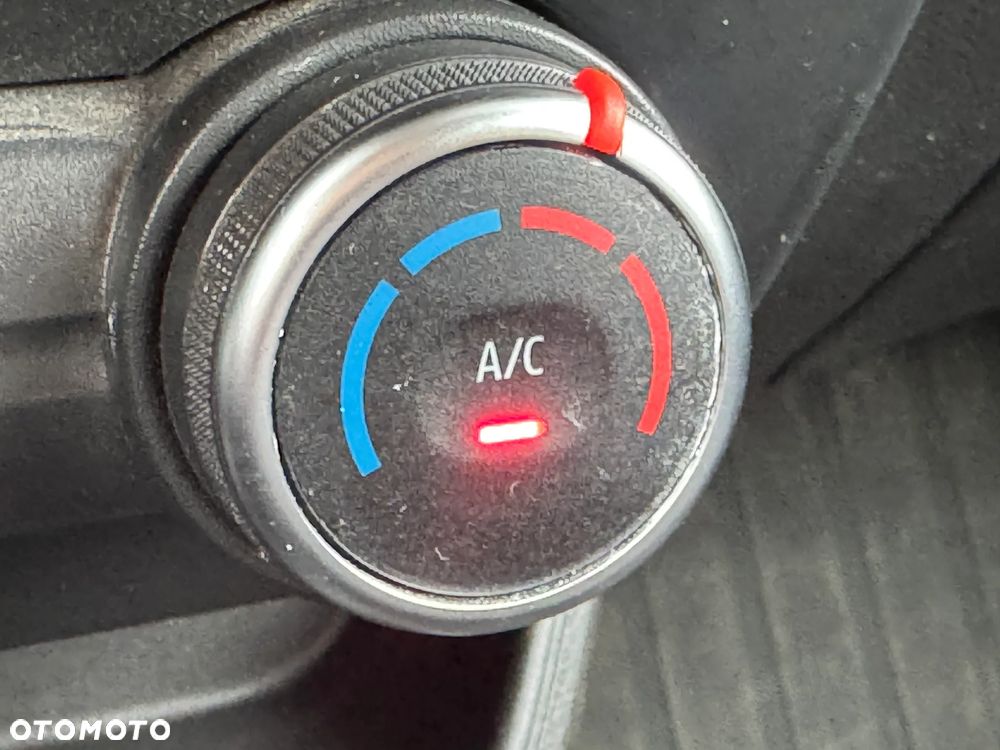 Renault EXPRESS KANGOO - 12