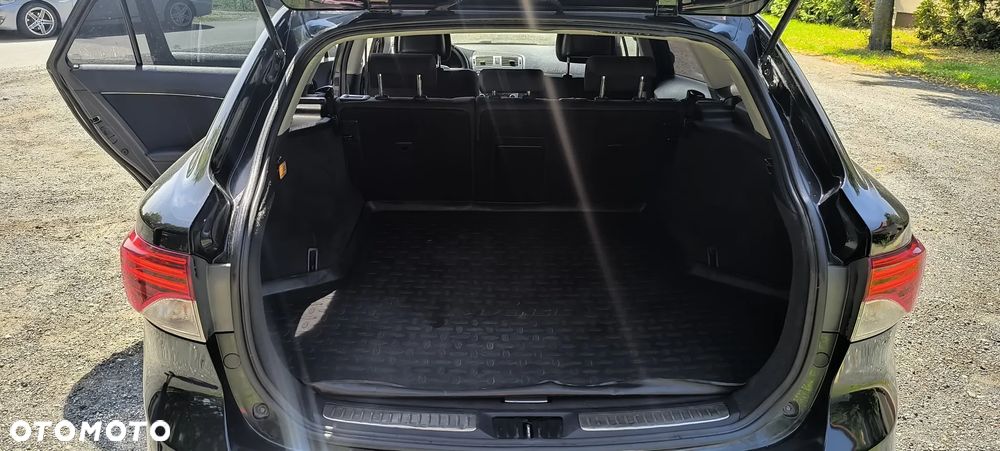 Toyota Avensis 2.0 D-4D PowerBoost Active - 26