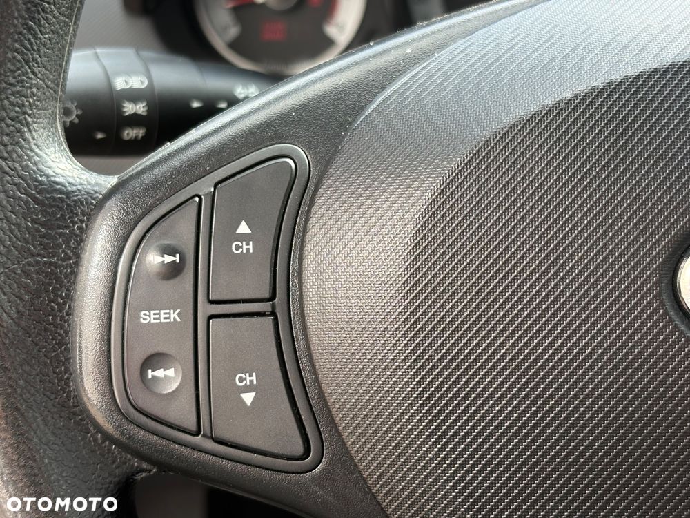 Kia Ceed 1.6 S Euro2012 - 13