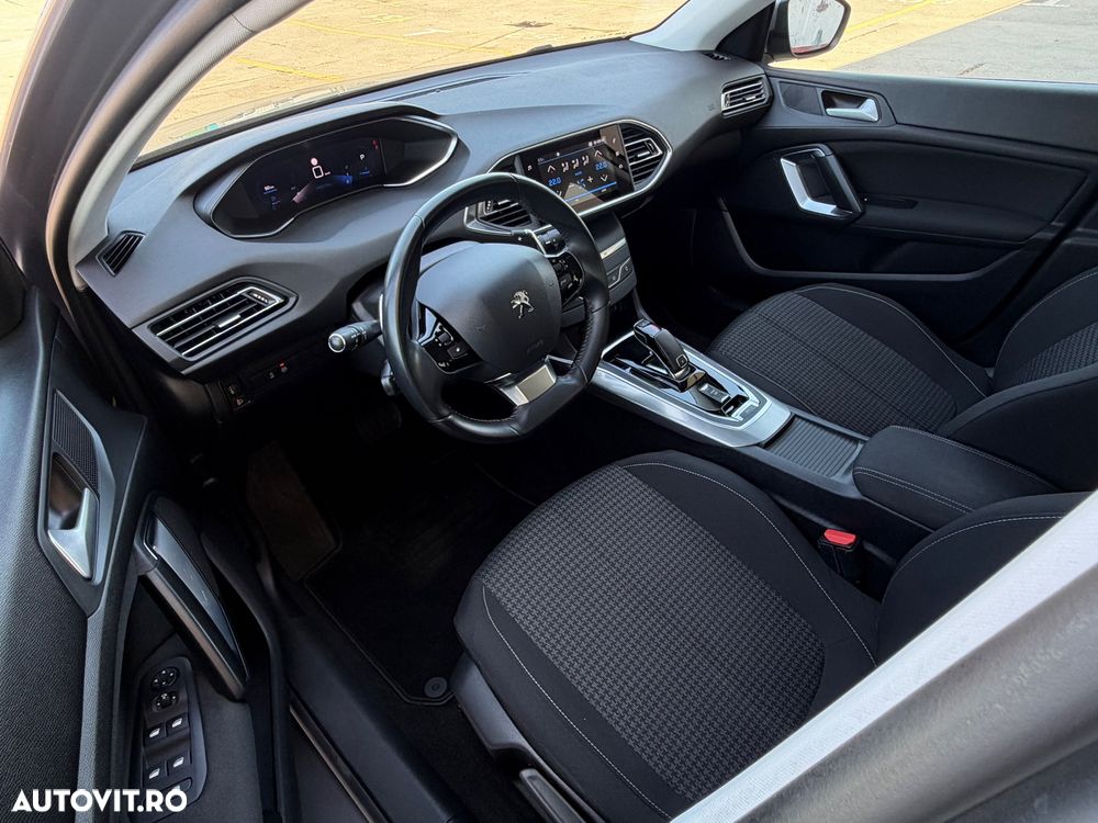 Peugeot 308 BlueHDi 130 EAT8 Stop & Start Allure Pack - 12